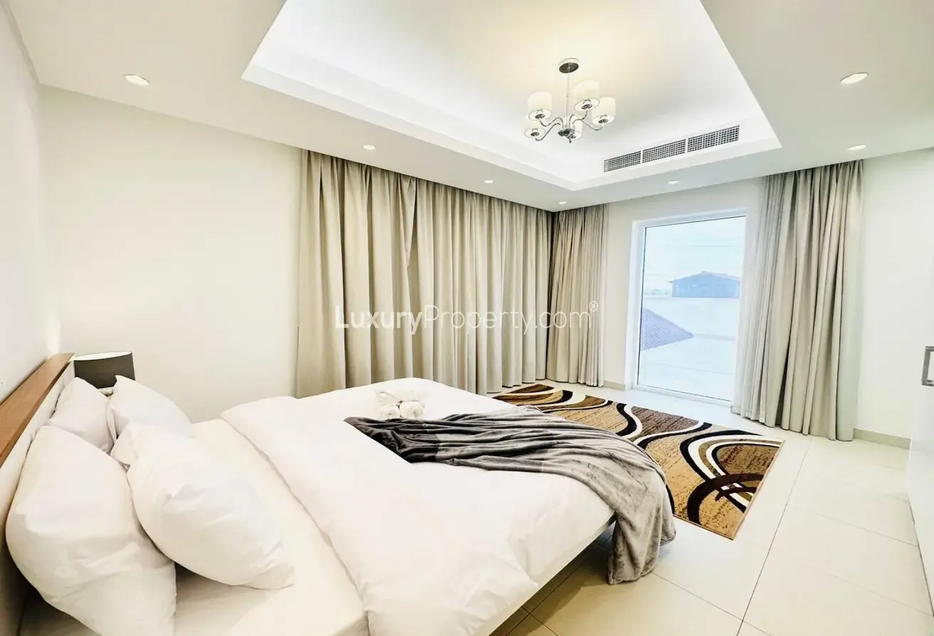Smart Technology | All Master Bedroom | Pool