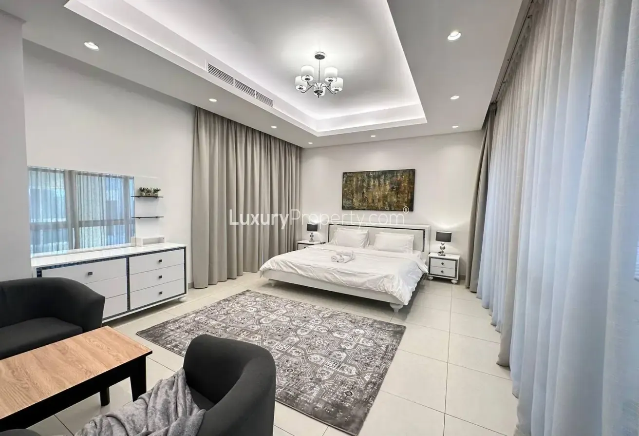 Smart Technology | All Master Bedroom | Pool