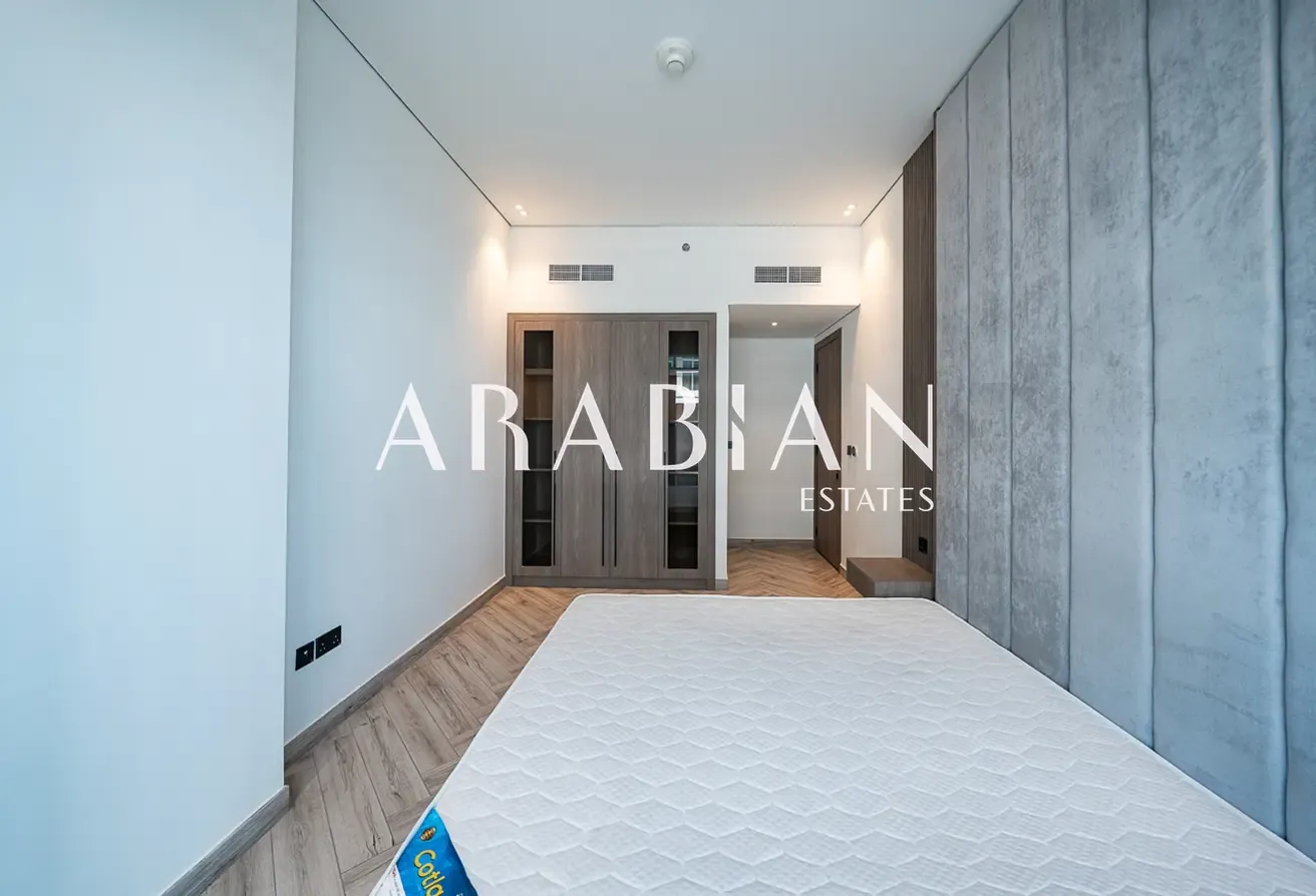 1Bedroom + Study l Vacant Now l Multiple Cheques