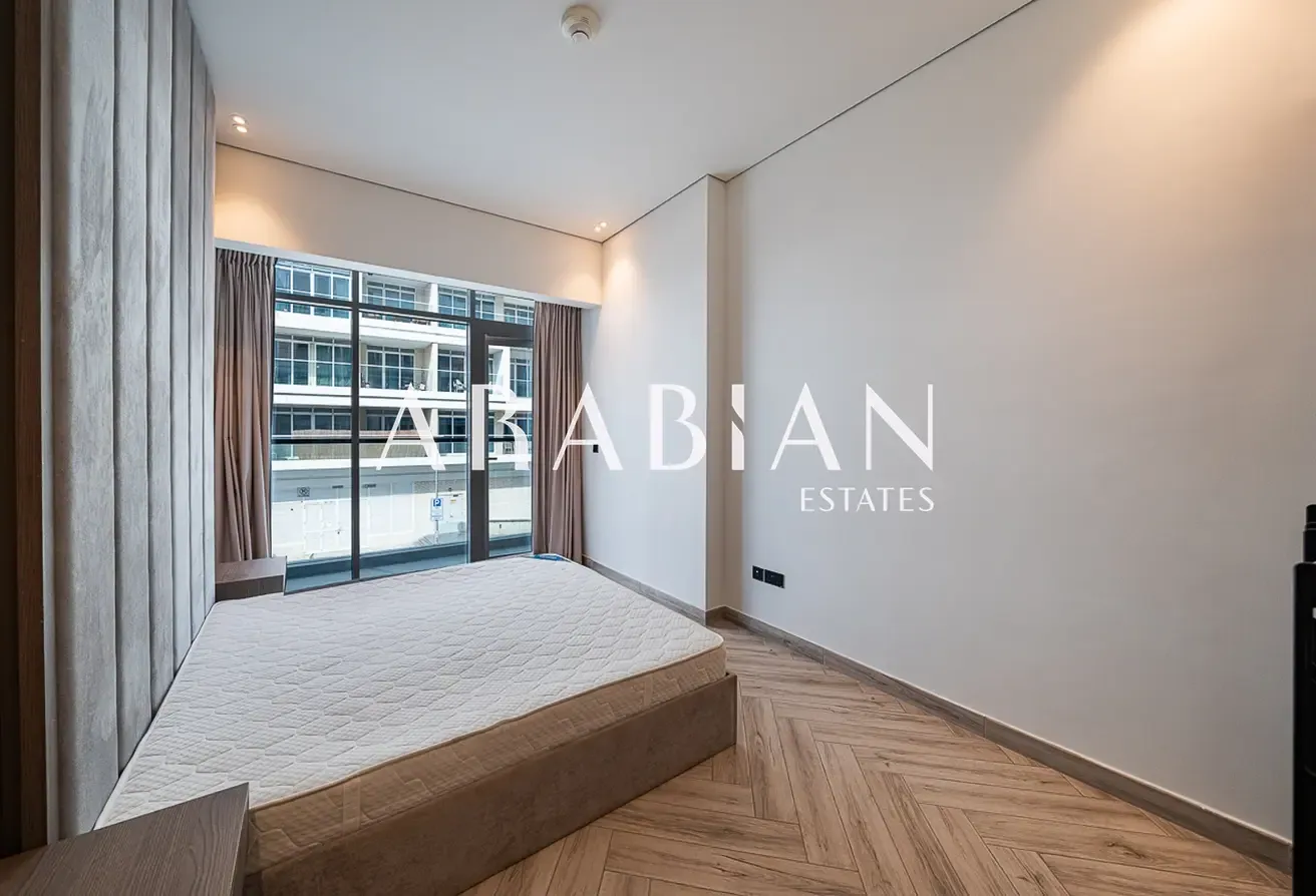 1Bedroom + Study l Vacant Now l Multiple Cheques