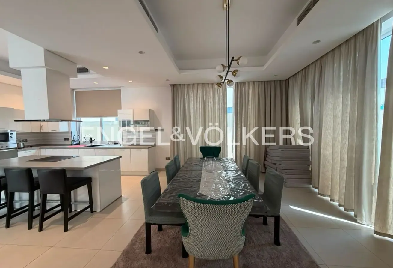 Custom Built | Fully Furnished | Vacant | Modern