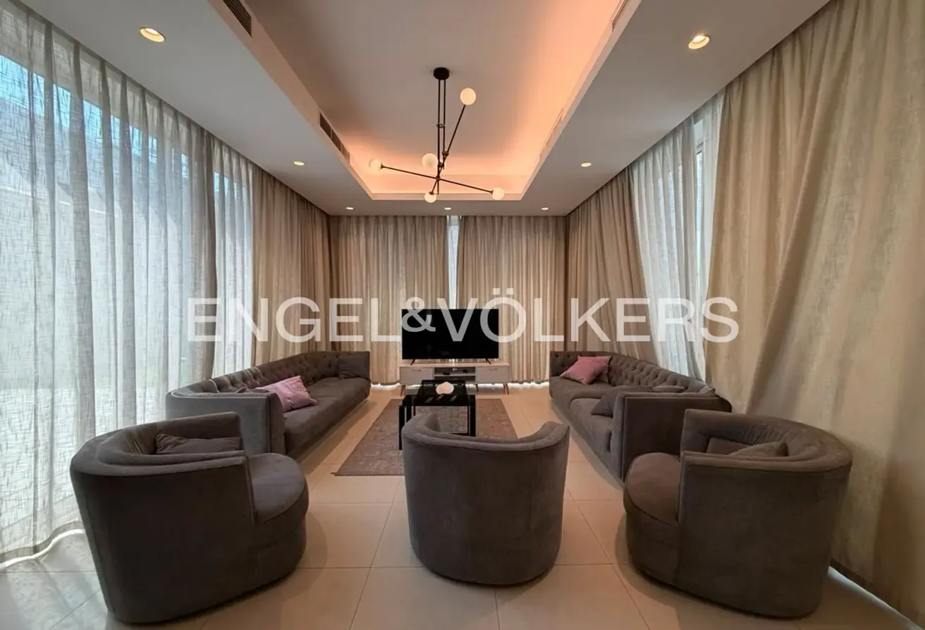 Custom Built | Fully Furnished | Vacant | Modern