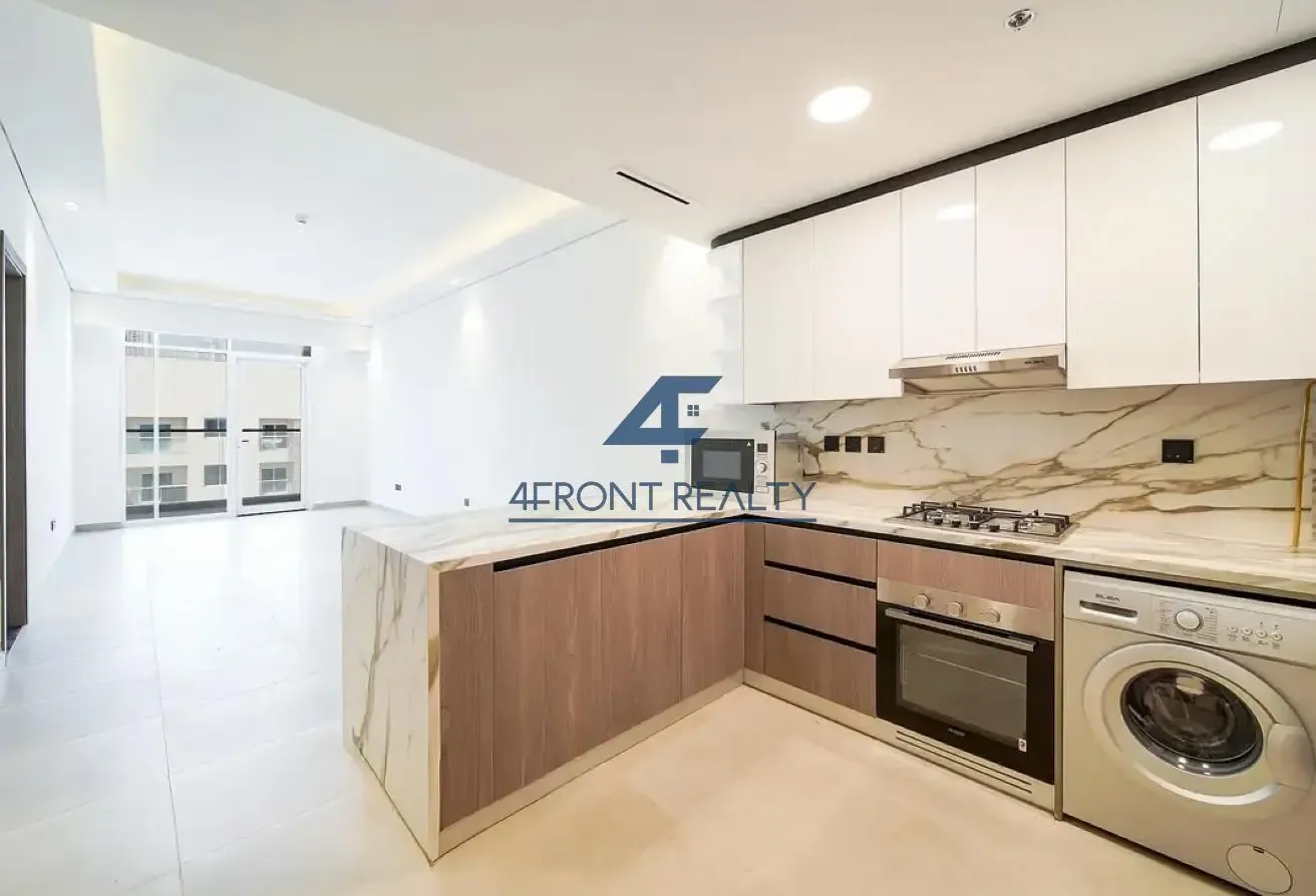 Spacious Layout I Modern Design I Available Now