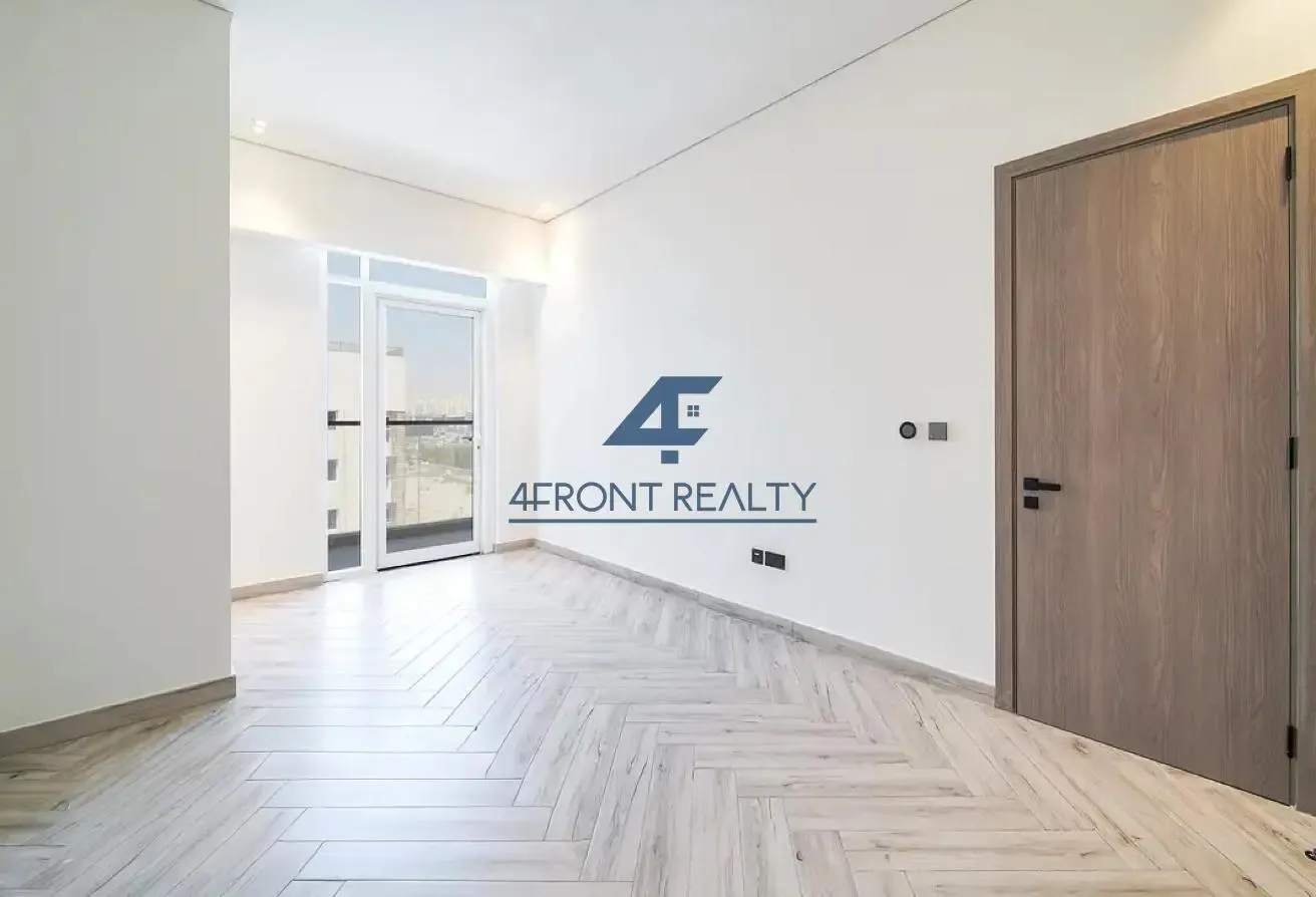 Spacious Layout I Modern Design I Available Now