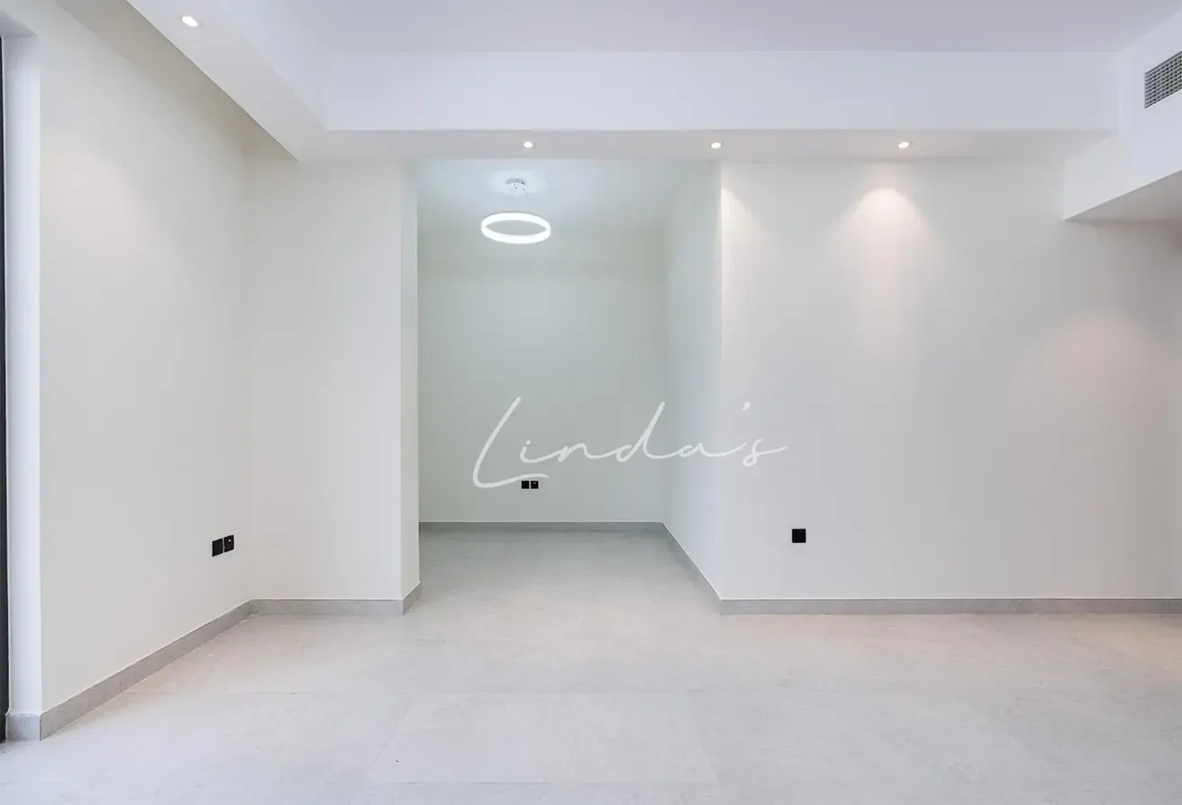 Brand New | Pool View | Big Layout | Exclusive