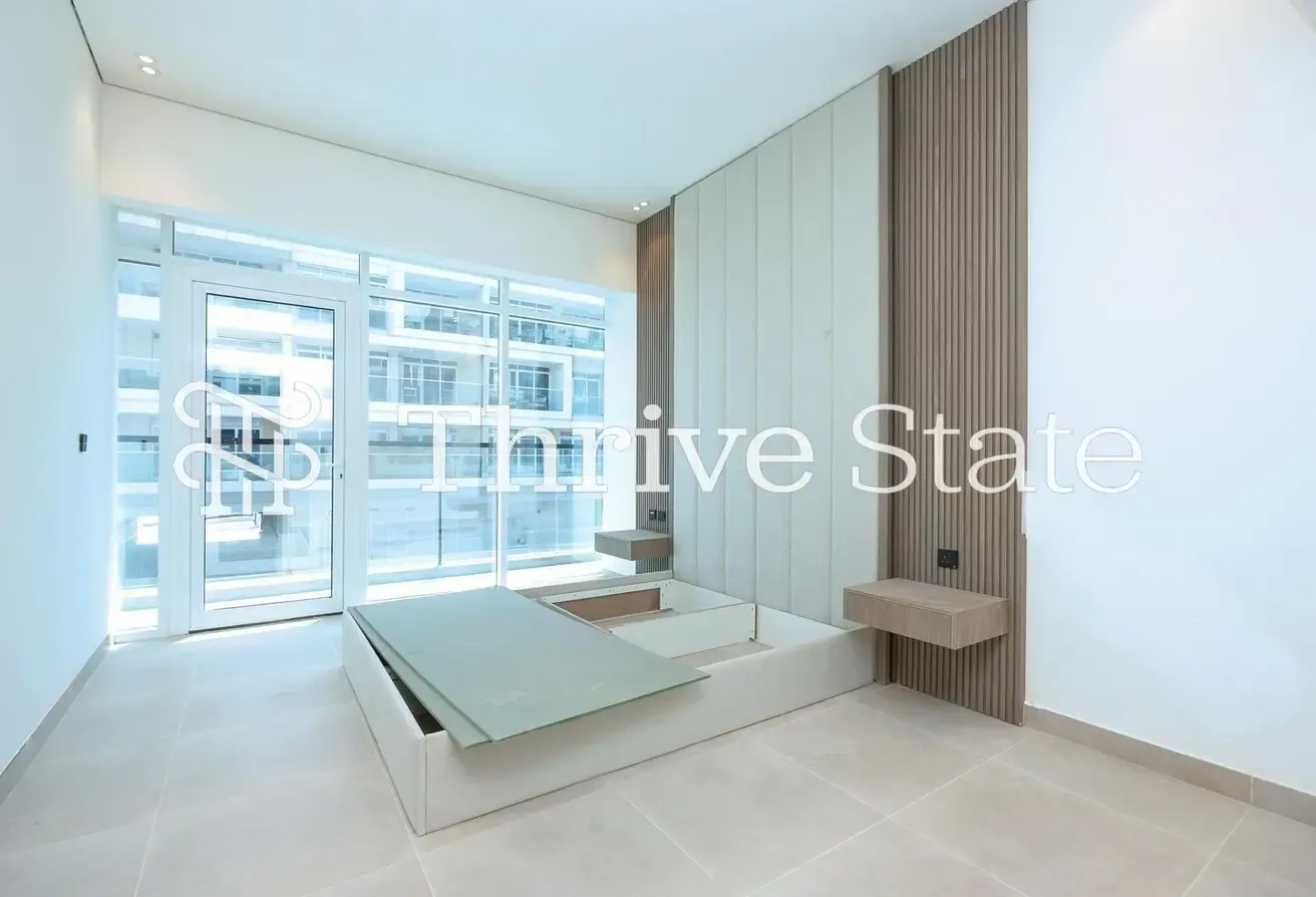 Best Price | Unfurnished | WITH MAIDS ROOM