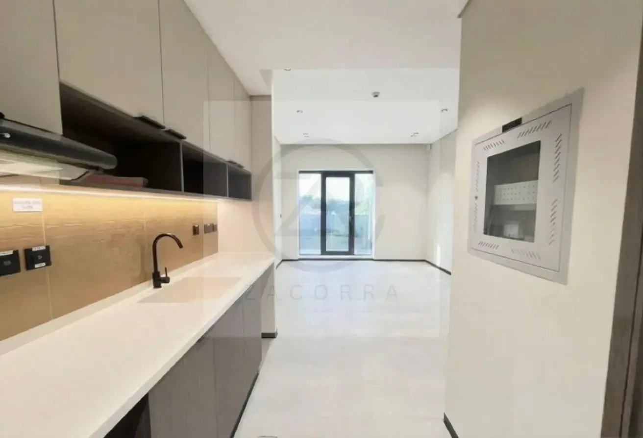 Brand New | Smart Home | Multiple Cheques