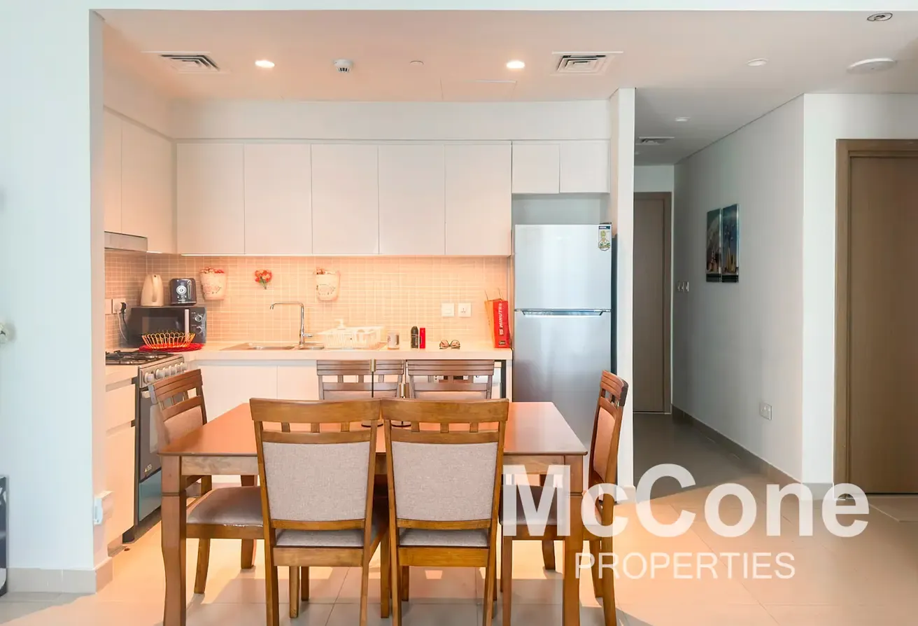 Low-Floor | Vacant | Furnished