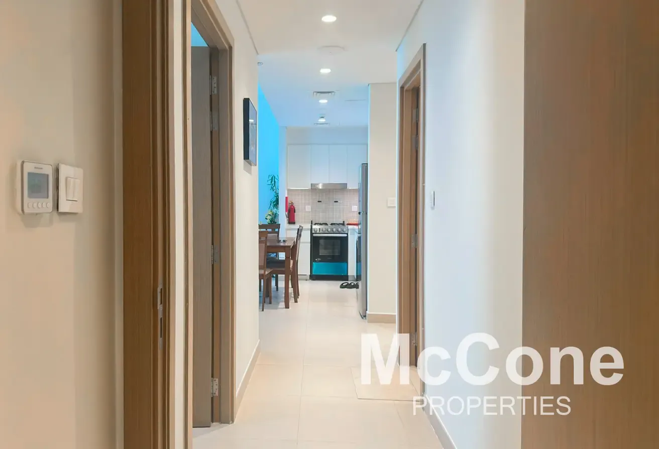 Low-Floor | Vacant | Furnished