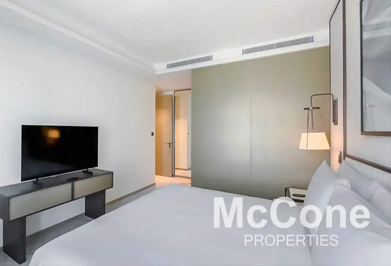 Vacant Unit | Furnished | Low Floor