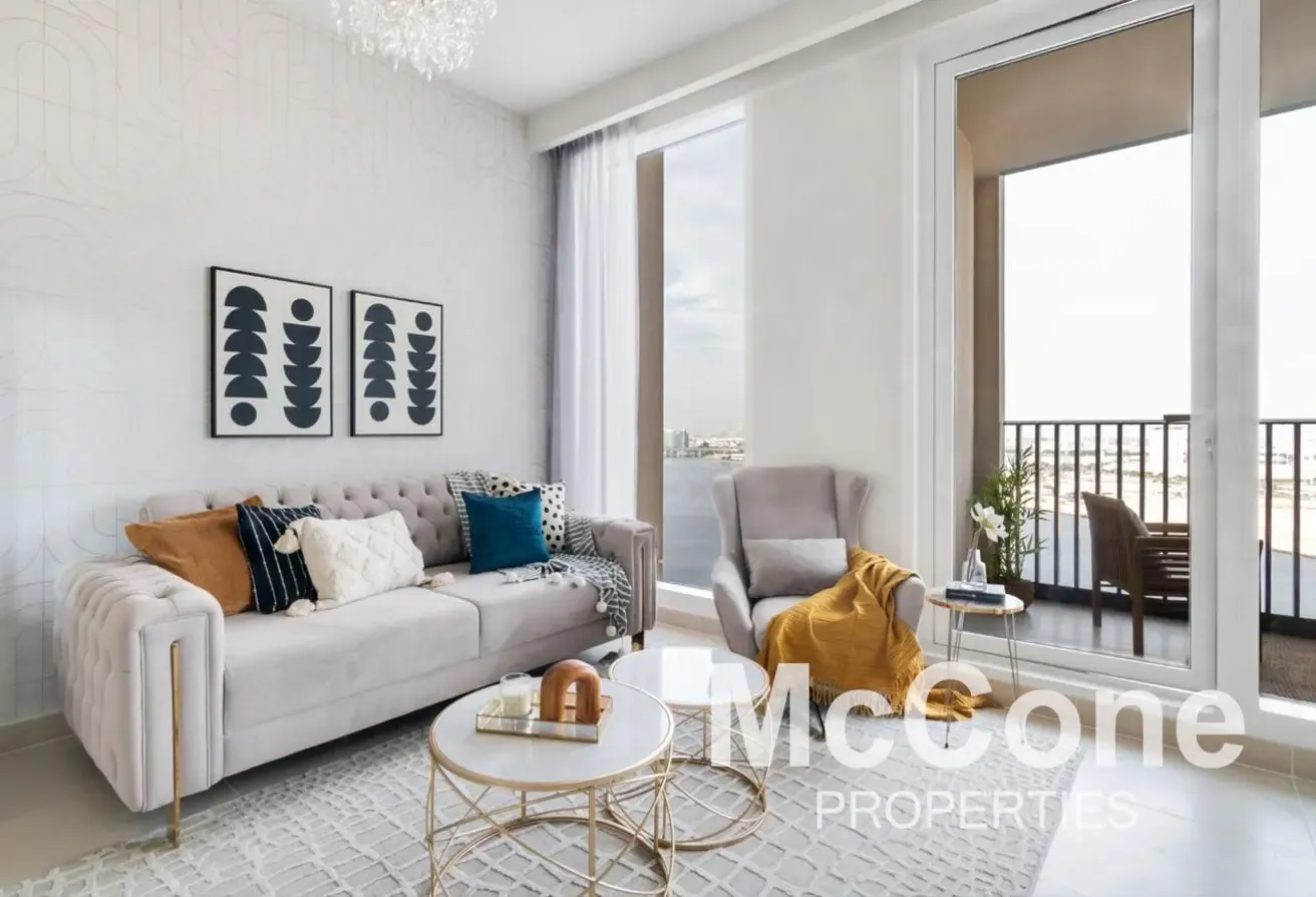 Modern Furnished | Creek View | Mid Floor