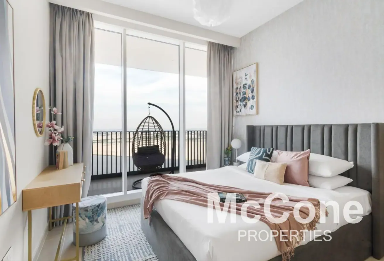 Modern Furnished | Creek View | Mid Floor