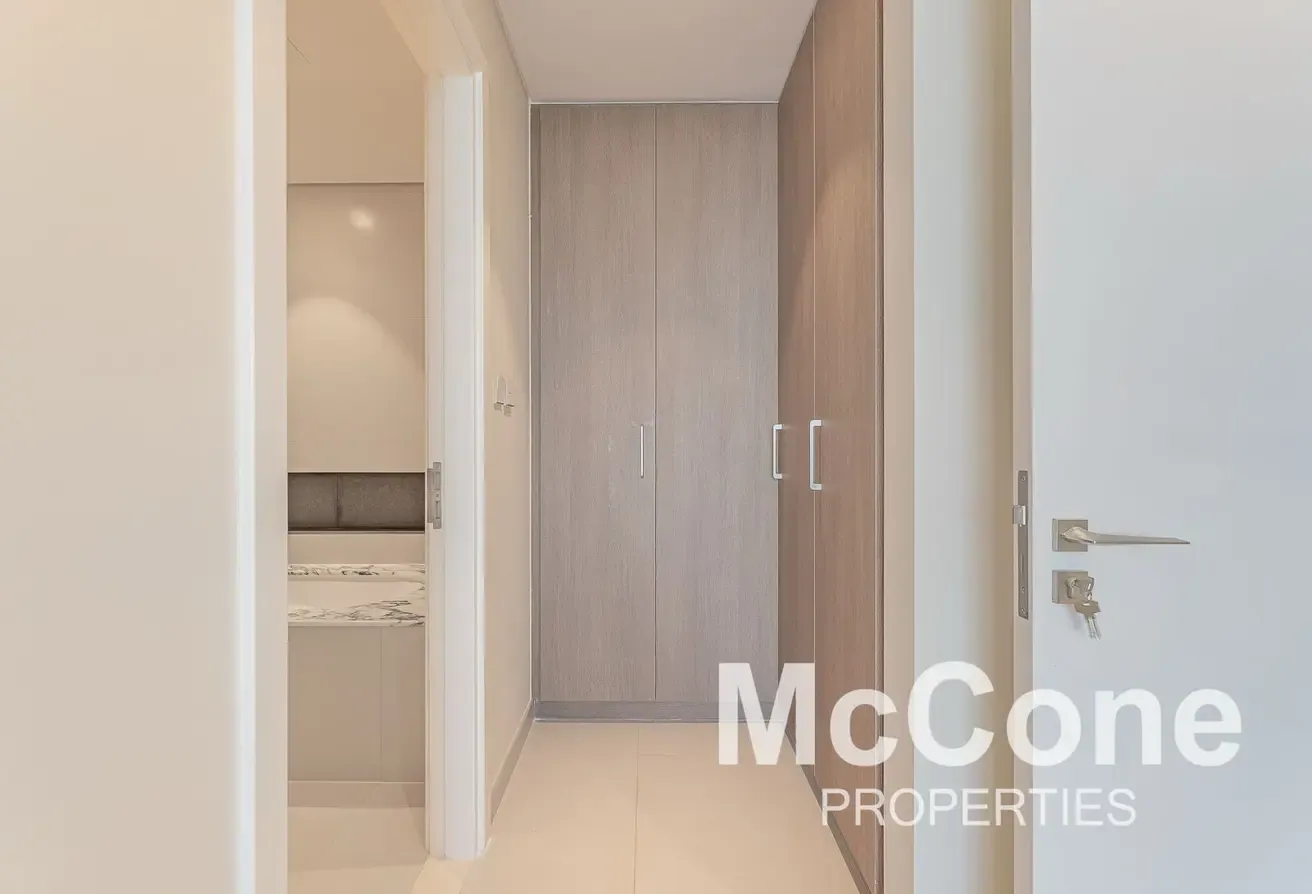 Full Burj View | Luxury Furnished | Large Layout