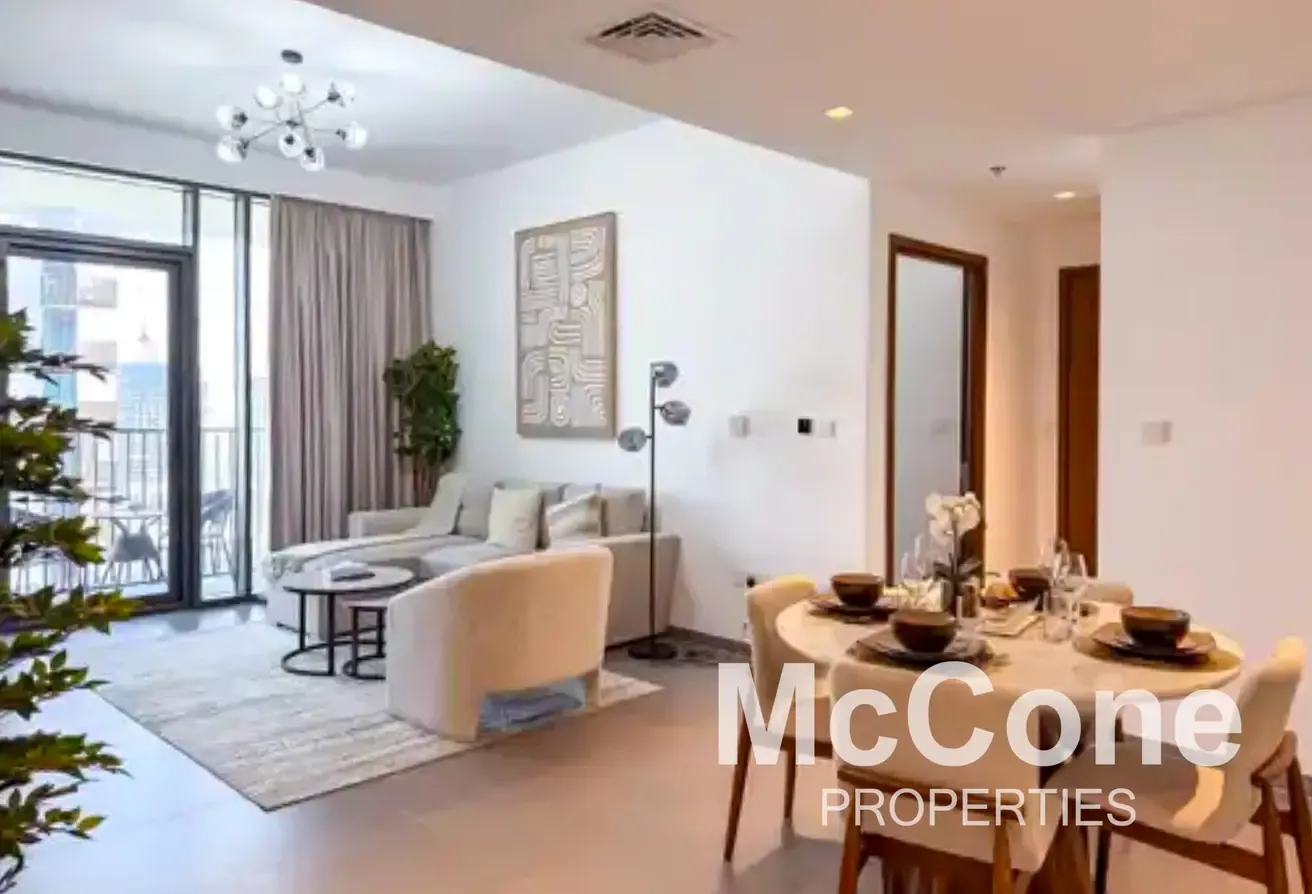 Fully Furnished | Vacant | Great Location