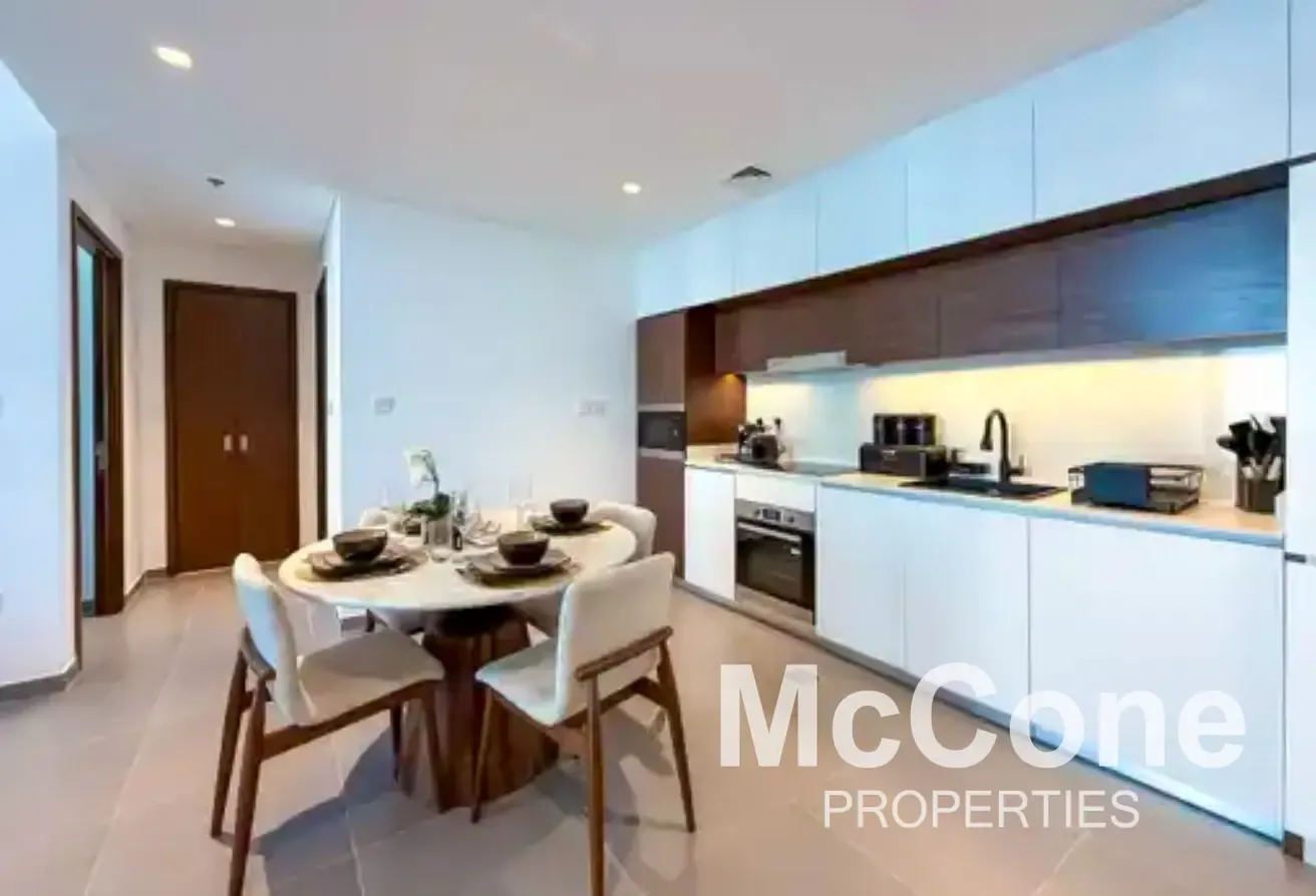 Fully Furnished | Vacant | Great Location