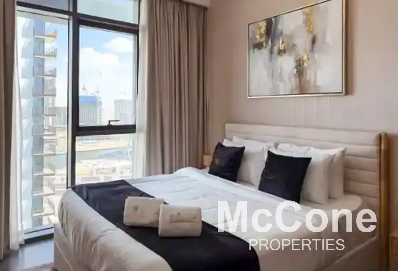 Fully Furnished | Vacant | Great Location