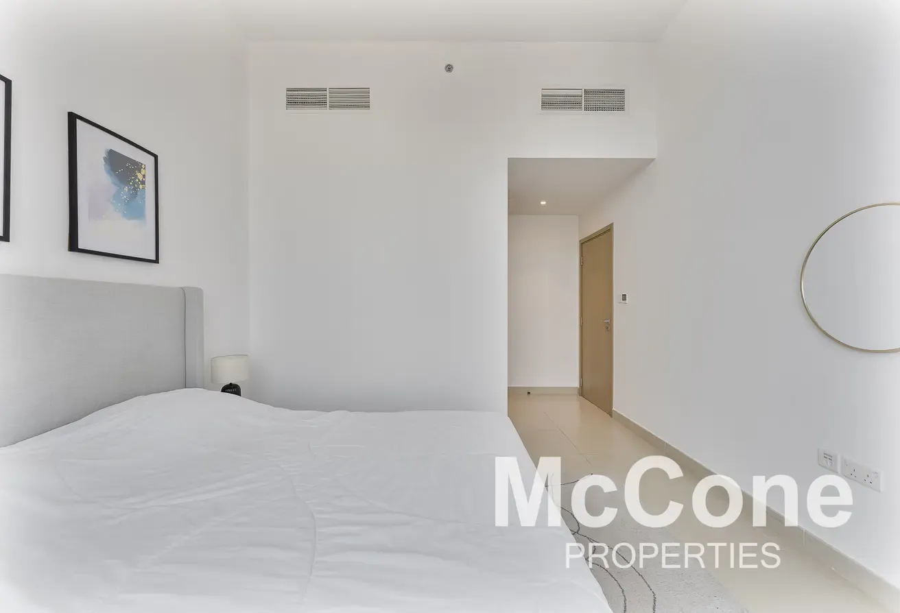 Prime Location | Beautiful View| High Floor