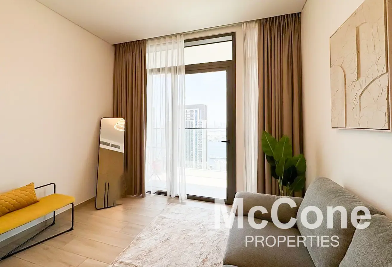 Vacant | Cheque Flexible | Highly Furnished