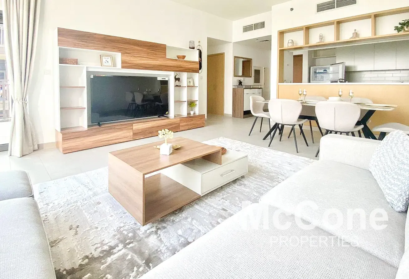 Luxury Furnished | Park View | Multiple Cheques