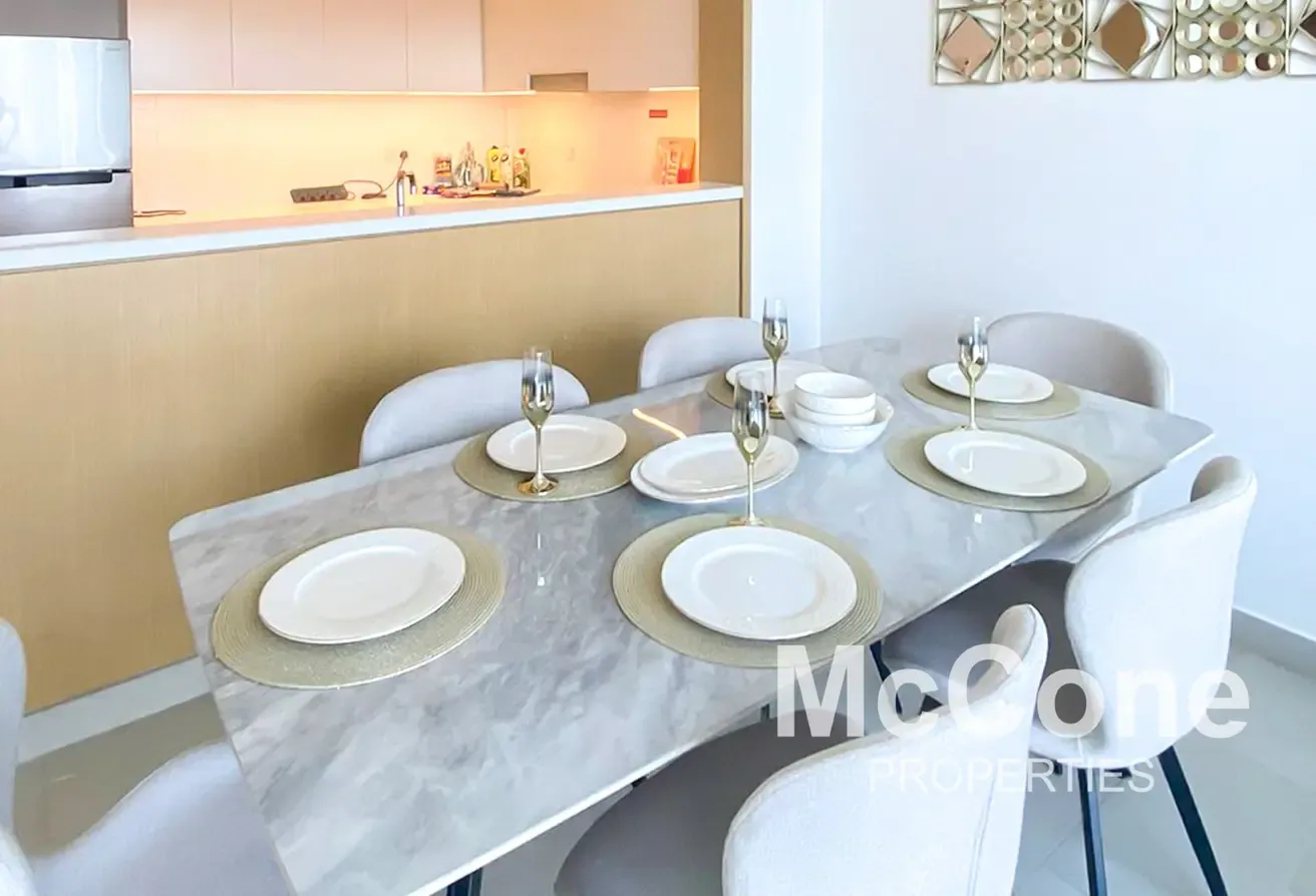 Luxury Furnished | Park View | Multiple Cheques