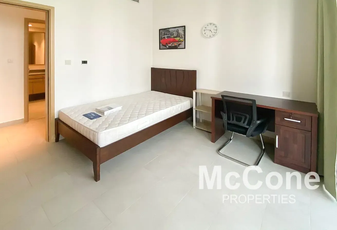 Luxury Furnished | Park View | Multiple Cheques