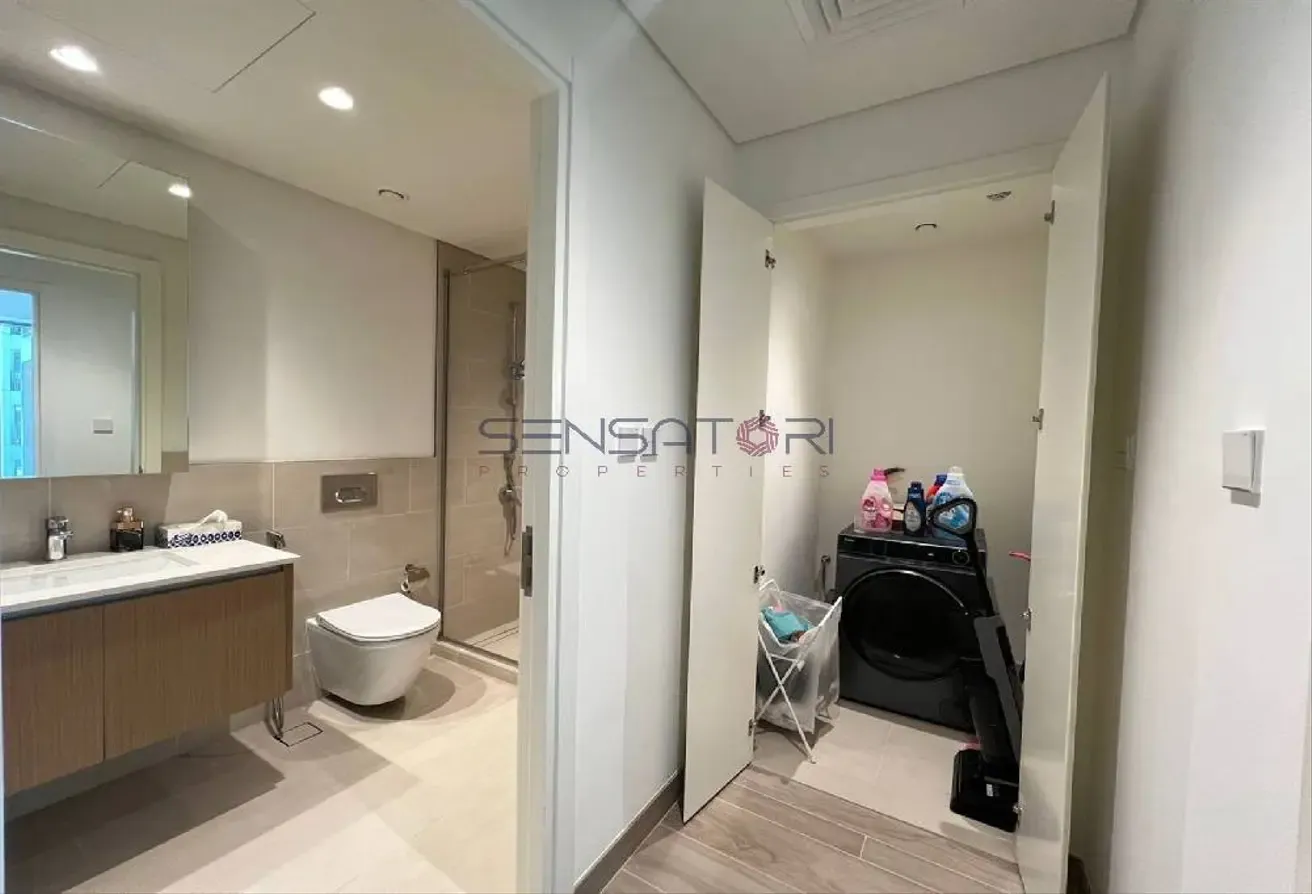 SPACIOUS FURNISHED | BEACH ACCESS | WATER VIEW