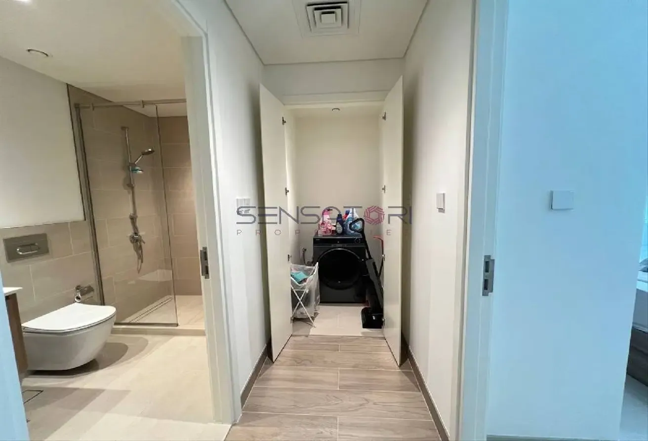 SPACIOUS FURNISHED | BEACH ACCESS | WATER VIEW