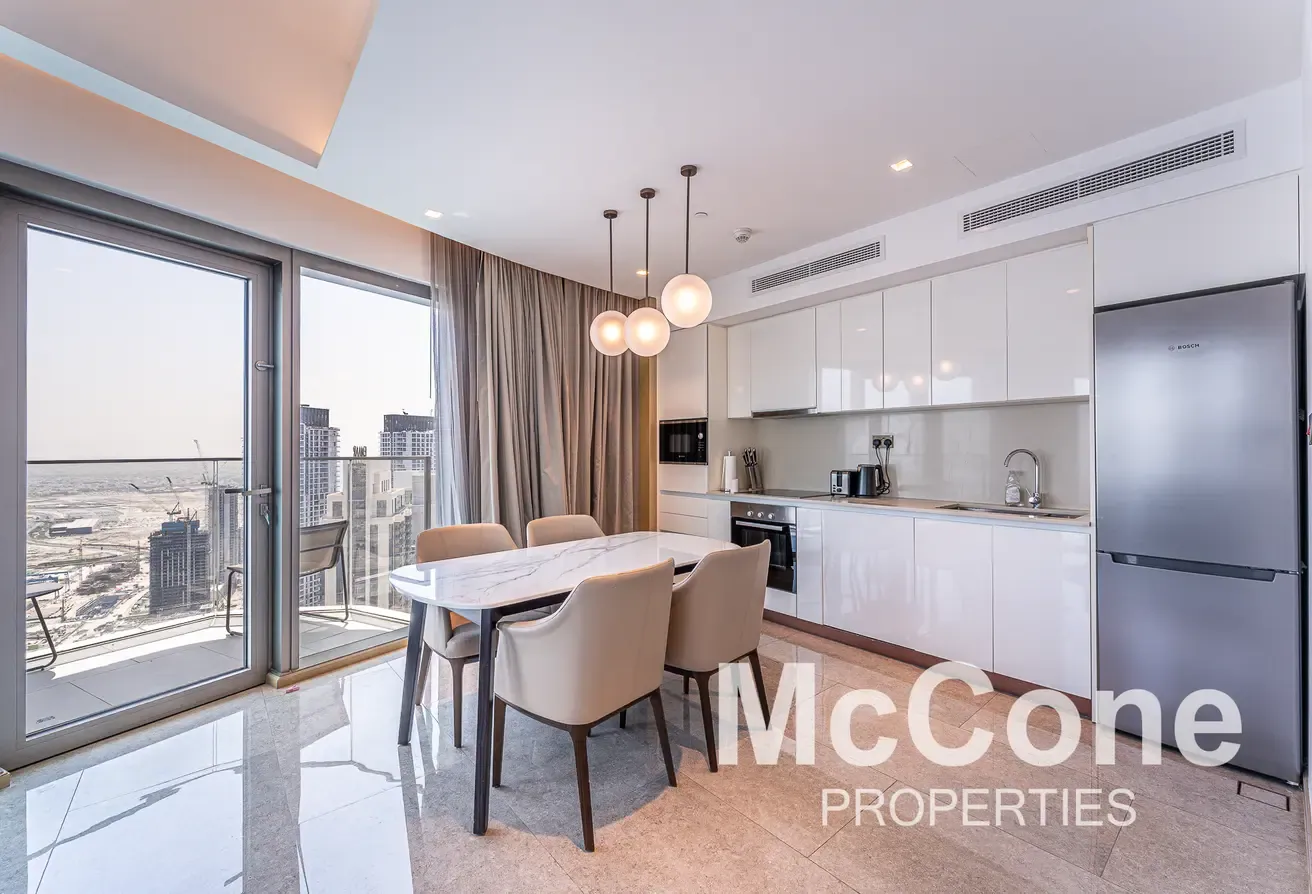 High Floor | Luxurious Living | Stunning View