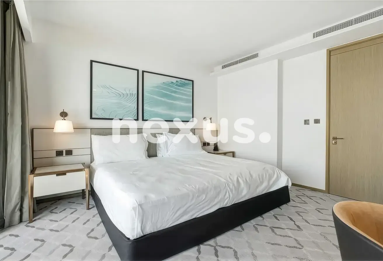 2BD| PREMIUM LIVING |CREEK VIEWS | FULLY FURNISHED