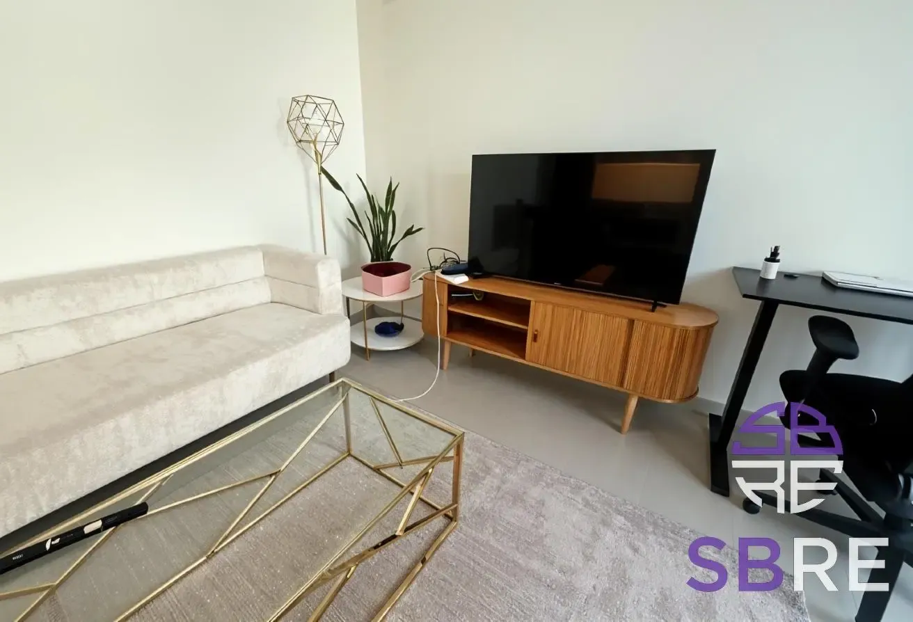 Skyline Serenity | Modern 1-Bedroom | Furnished