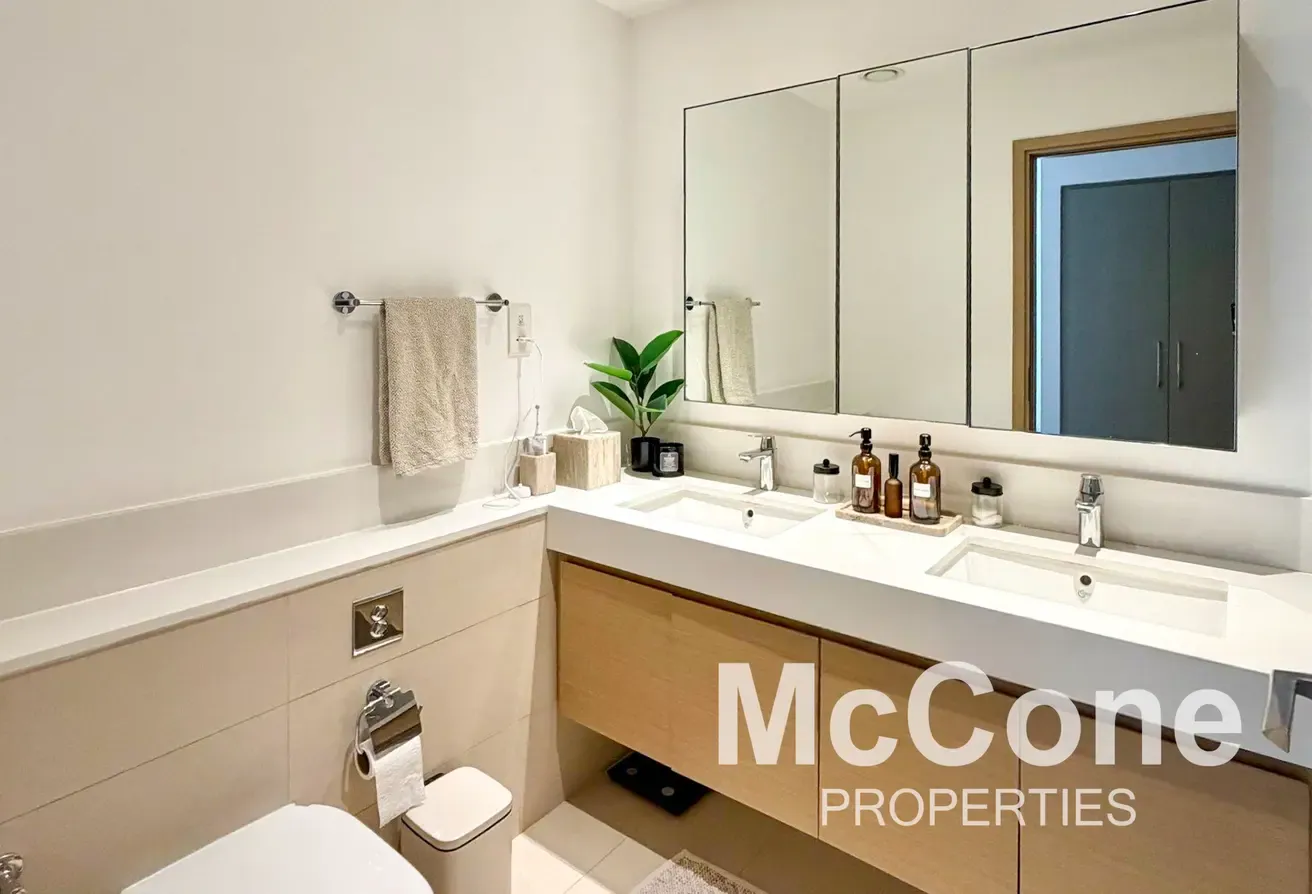Fully Furnished | Prime Location | High Floor