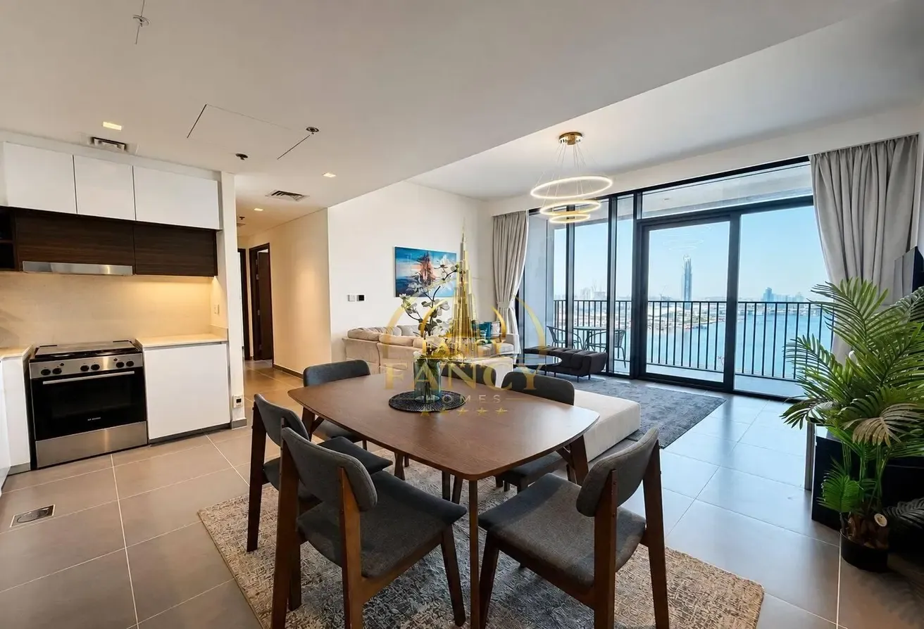 Skyline View | High Floor | Waterfront Living