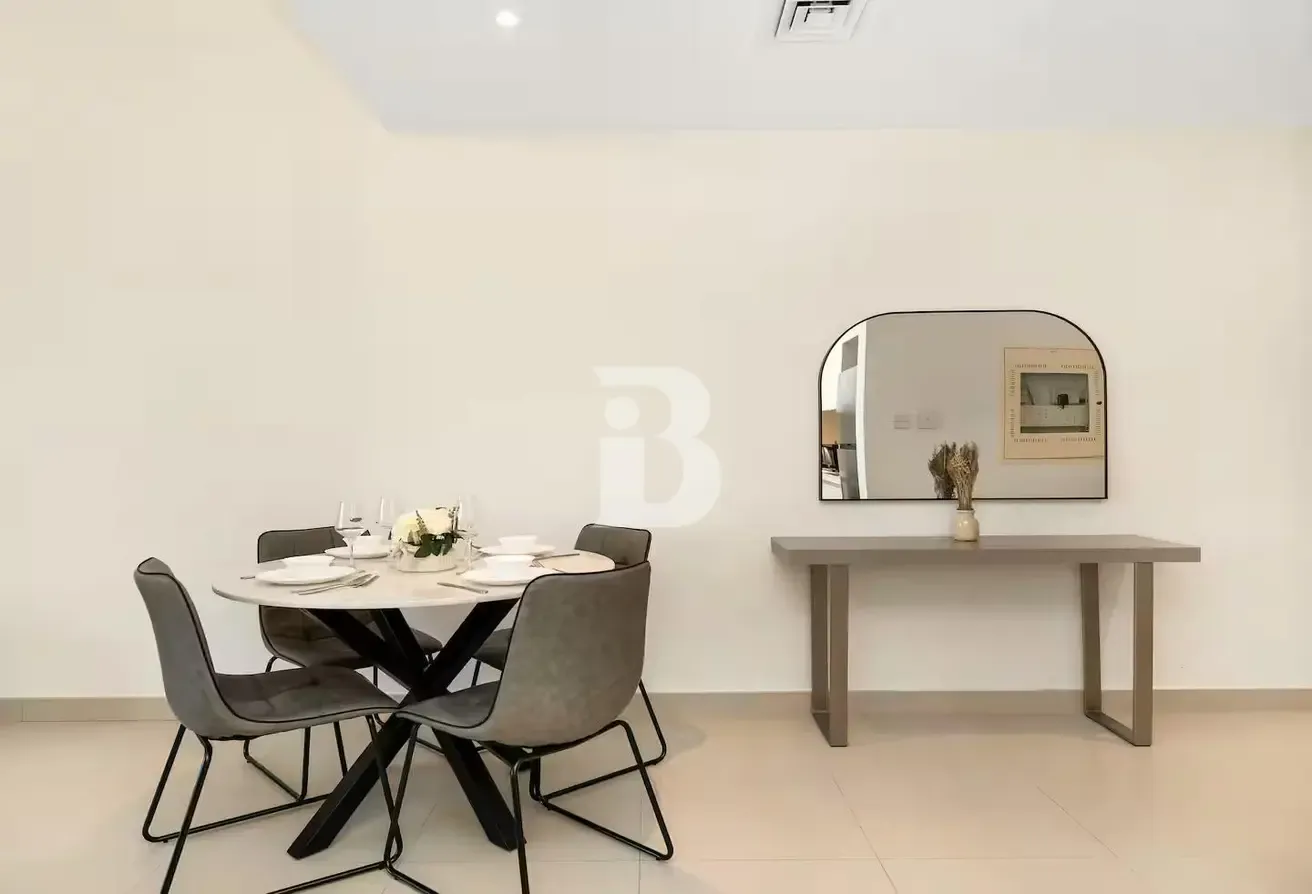 Park View |  Newly Upgraded | High floor