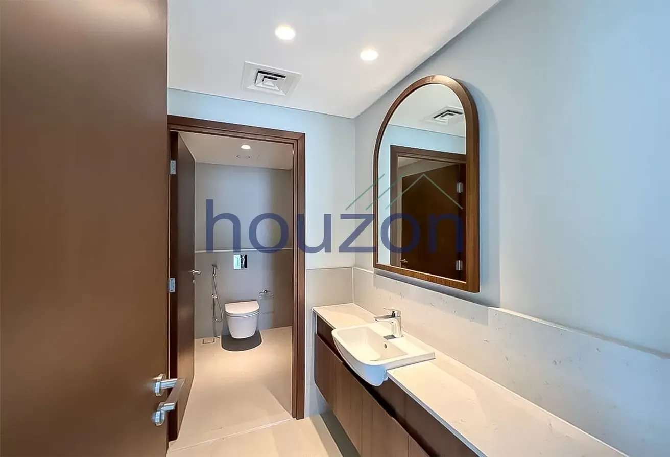 Branded + Luxurious 2BR | High Floor | Vacant