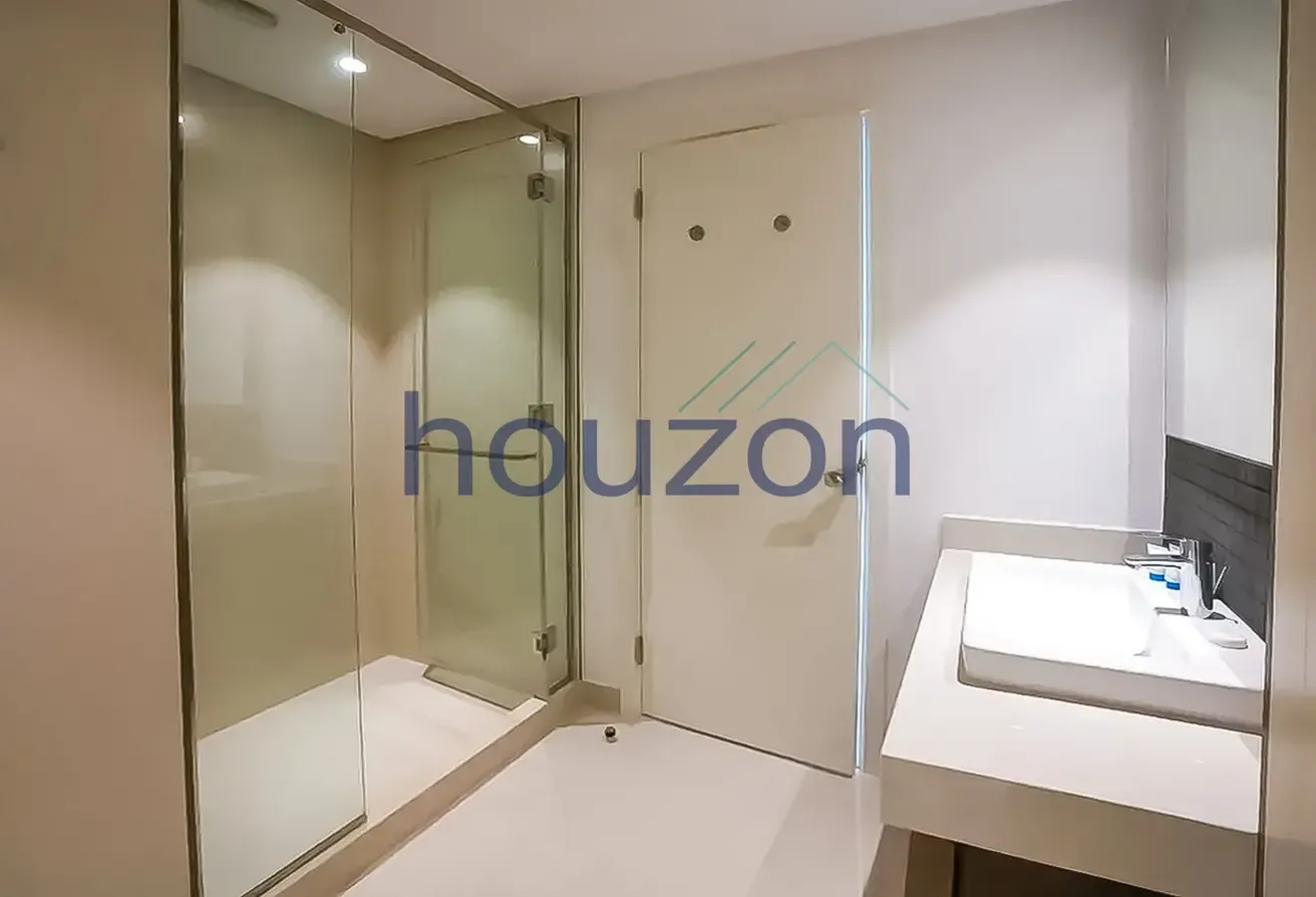 Luxurious 2BR | Fully Furnished | Vacant