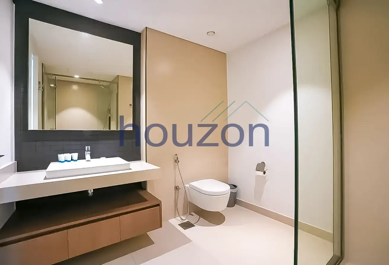 Luxurious 2BR | Fully Furnished | Vacant