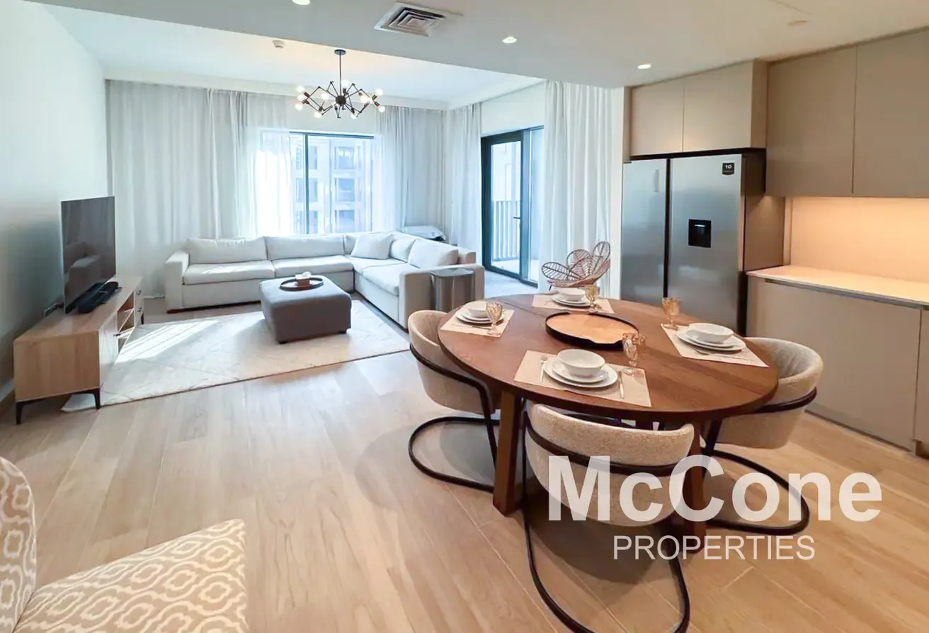 Vacant | Highly Furnished | Lagoon Access