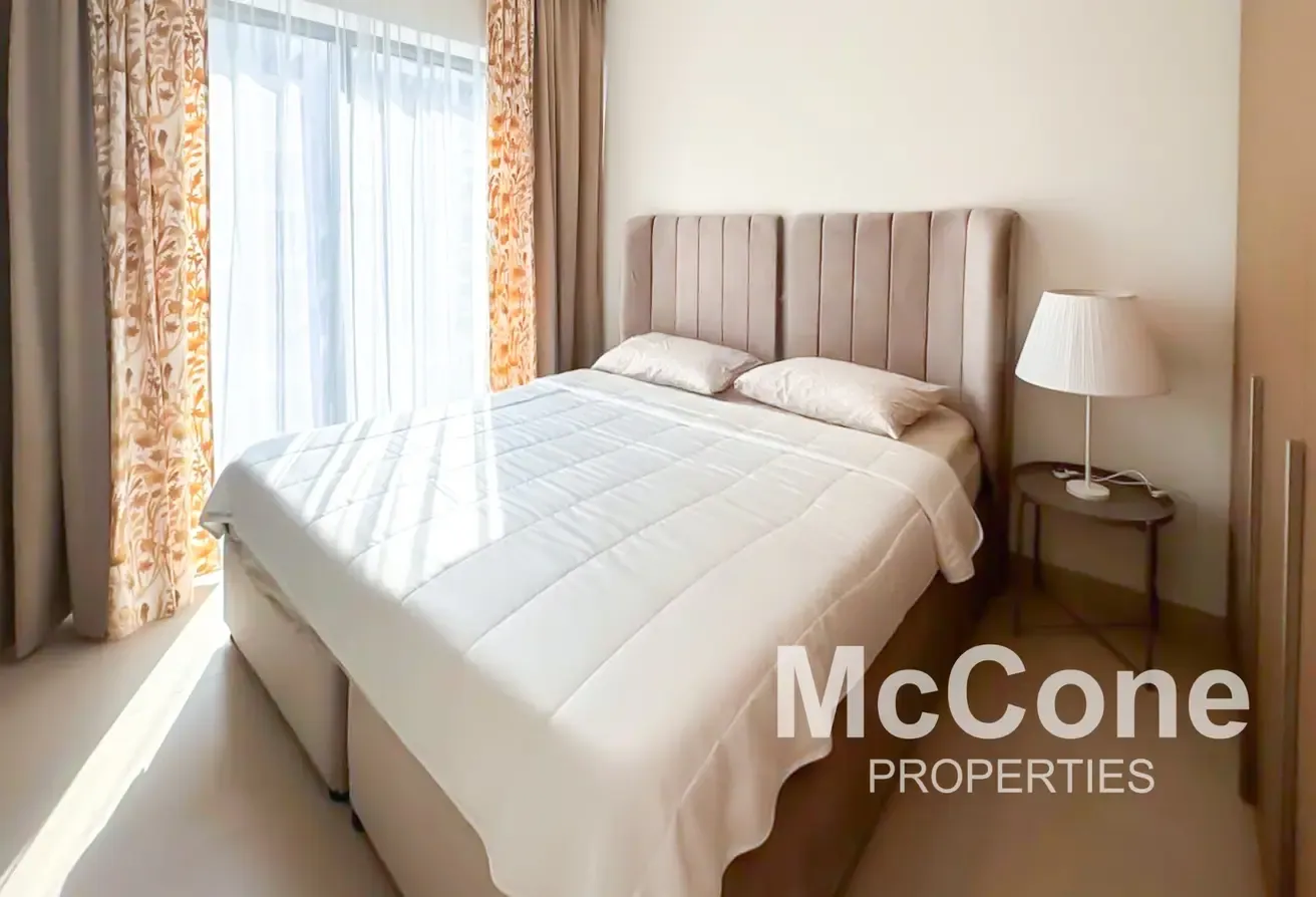 Vacant | Highly Furnished | Lagoon Access
