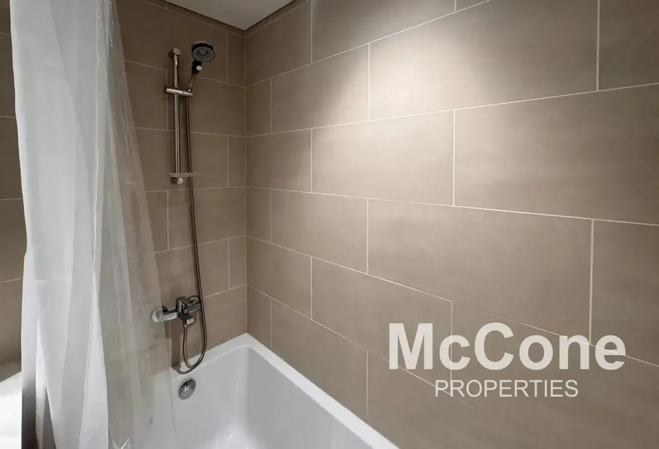 Vacant | Highly Furnished | Lagoon Access