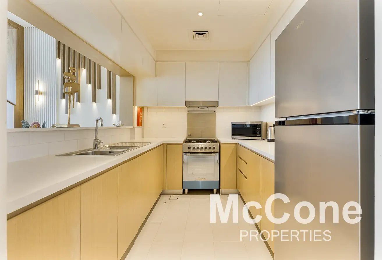 Fully Furnished| Low Floor| Great View
