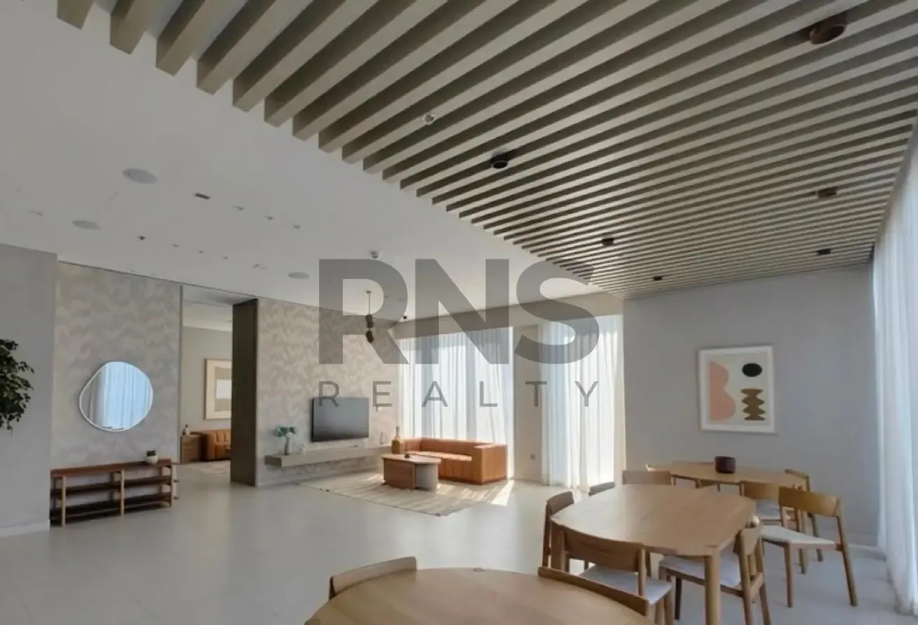 Fully Furnished | High Floor | 12 cheques