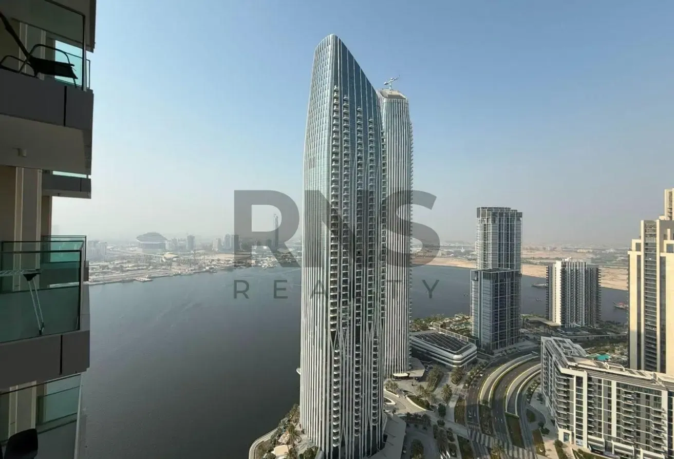 High Floor | Vacant | Flexible 12 Cheques