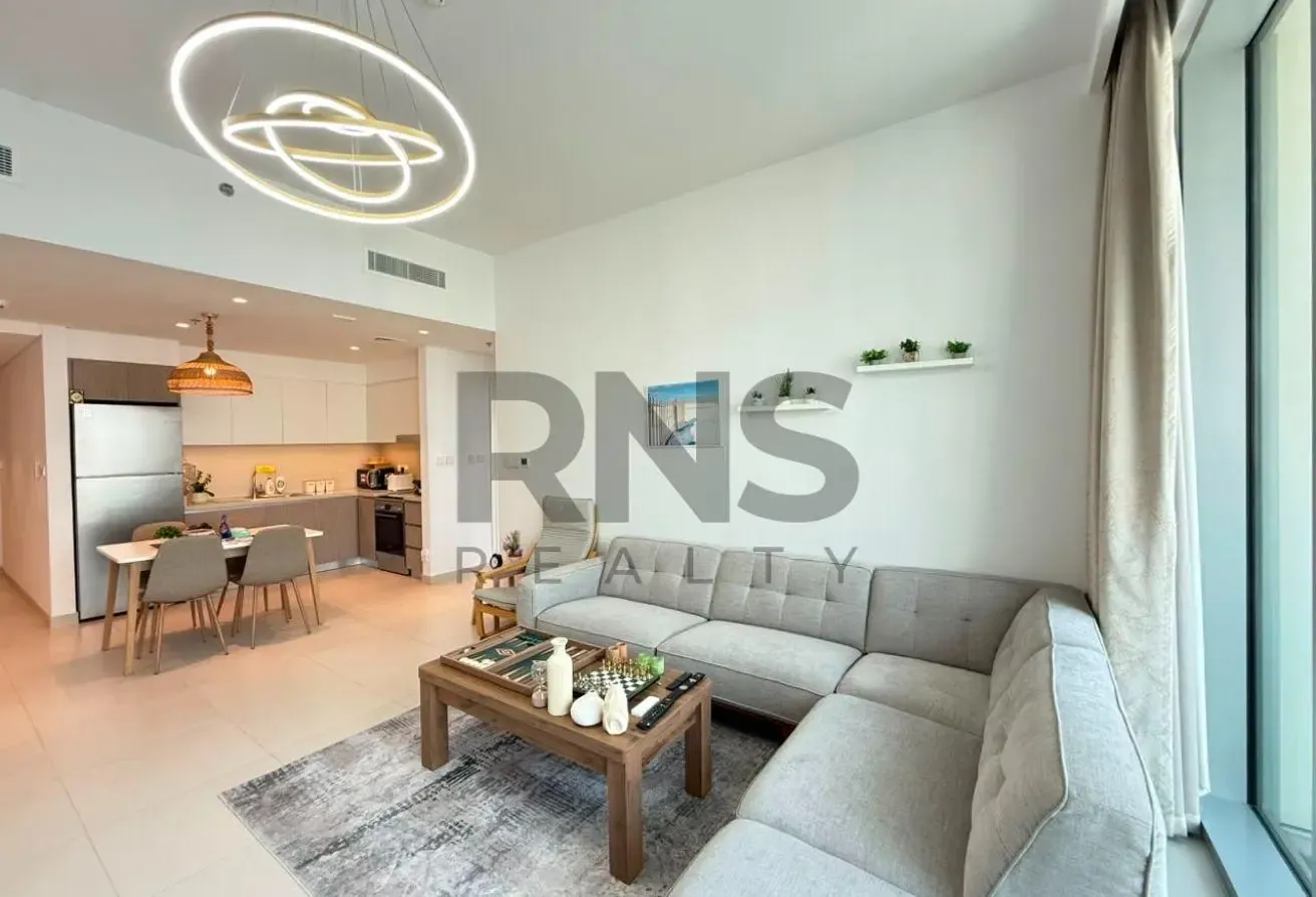 High Floor | Vacant | Flexible 12 Cheques