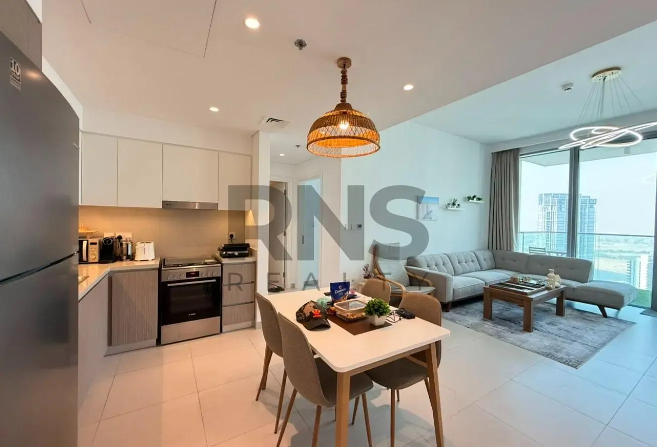 High Floor | Vacant | Flexible 12 Cheques
