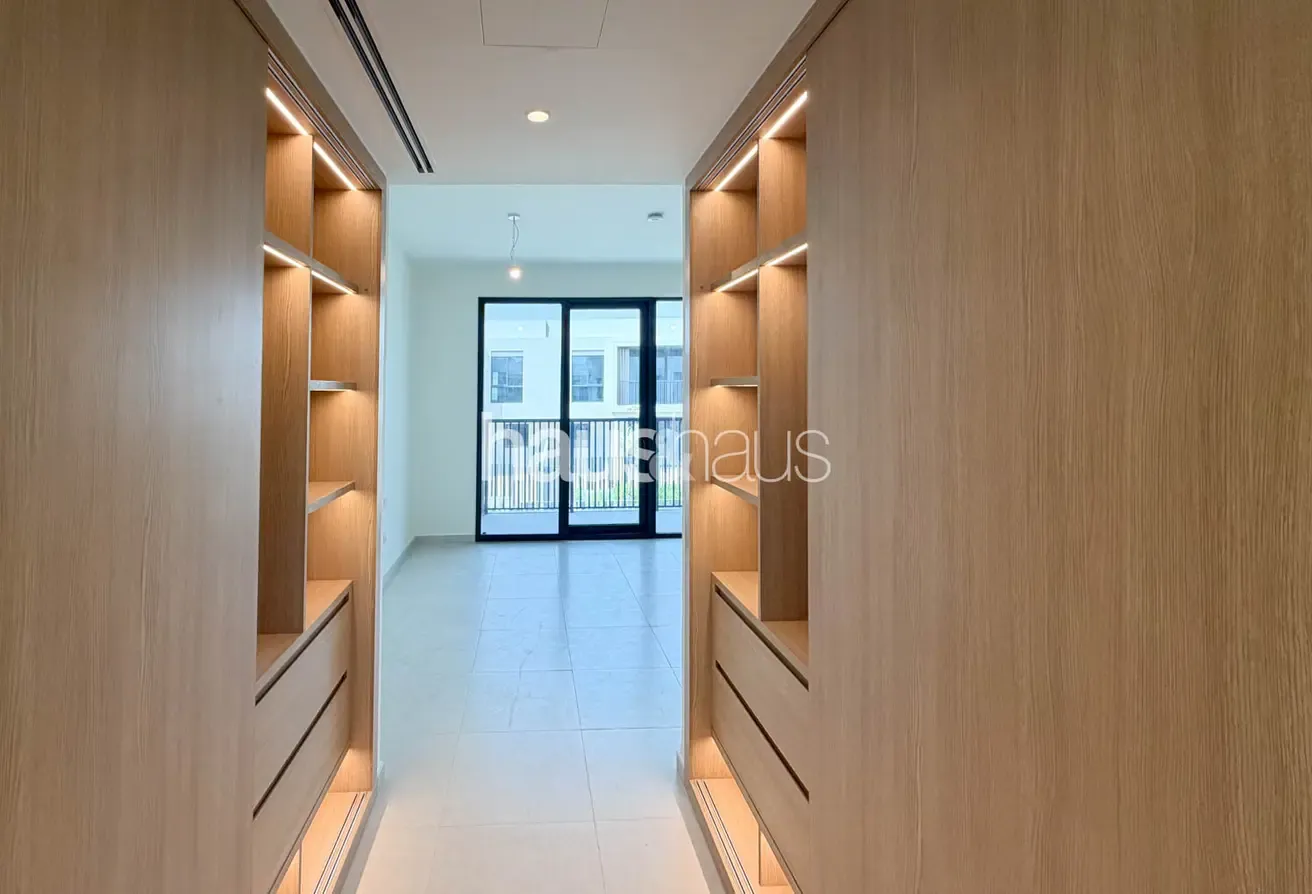 Close To Park | Multiple Cheques | Brand New