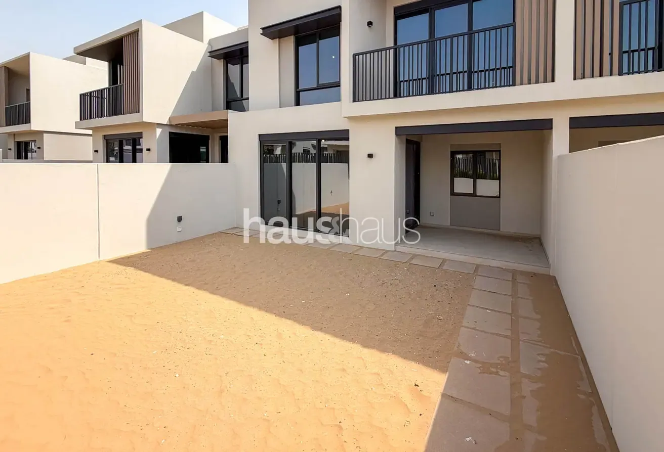 Close To Park | Multiple Cheques | Brand New