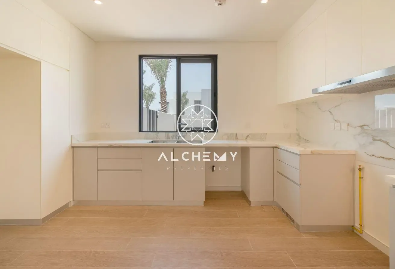 Corner Plot | Close to Park | Ready to Move In