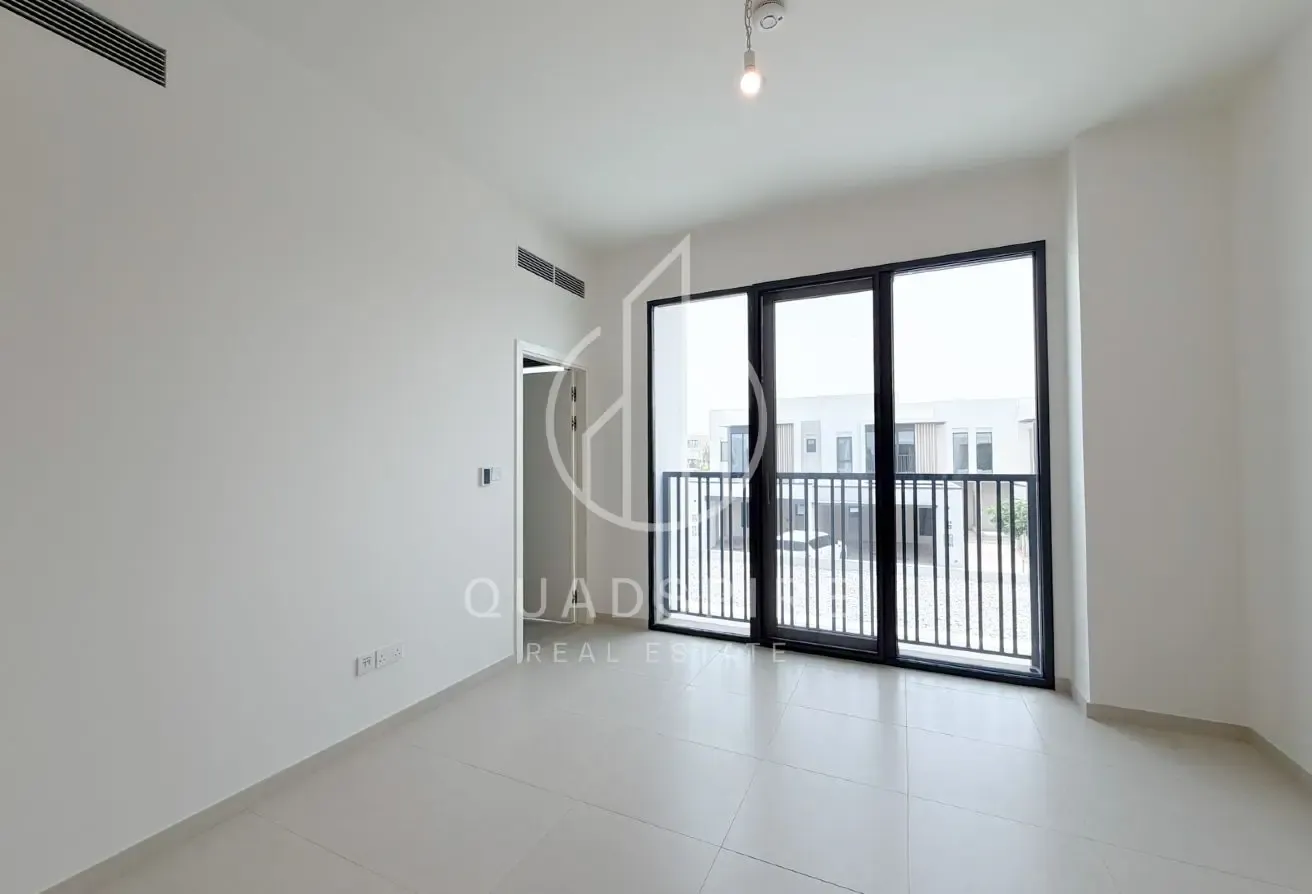 Single Row|Gated Community|3BR+Maid|Brand New