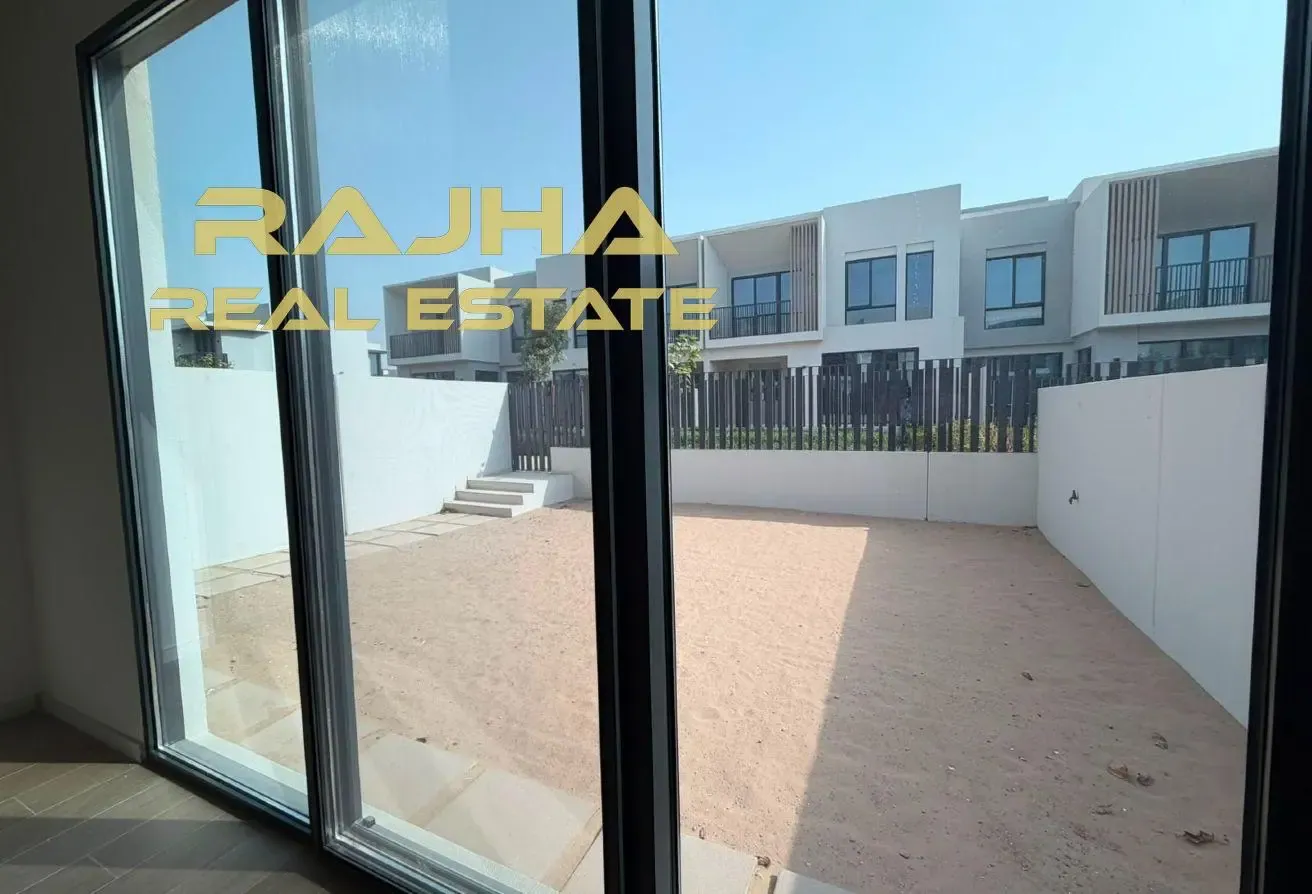 Brand New 4 Bed | Ready Now | Gated Community