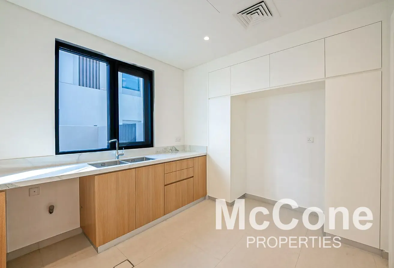 Corner Plot | Internal | Near the Exit